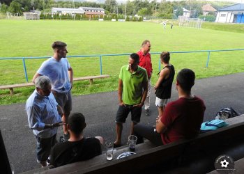 Foto č. 5 - Jaroslav Hrubý slavil 40 let s píšťalkou