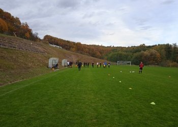Foto č. 1 - Rozhodčí OFS Vsetín na vzdělávacím programu rozhodčích KFS Zlín
