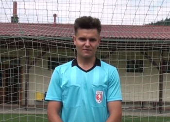 Foto č. 1 - S mladým rozhodčím Lukášem Kovářem nejen o posledním vydařeném utkání Huslenky B - Valašská Polanka B