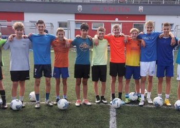 Foto č. 1 - Maxim Kalabus z FC Vsetín střeleckým králem žákovské divize E kategorie U 15