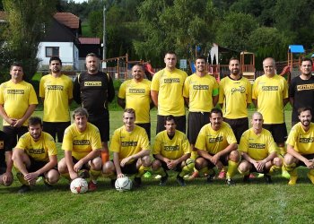 Foto č. 1 - Mikulůvka by mohla stíhat vedoucí trojici a mít na konci sezony bramboru
