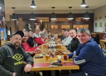 Foto č. 1 - Prezident FC Lhotka poděkoval svým hráčům slavnostní večeří
