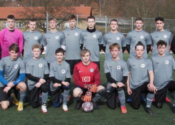 Foto č. 4 - Okresní výběr U 17 bojoval. Na vsetínskou U 15 to nestačilo