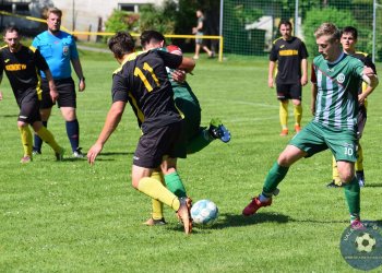 Foto č. 1 - René Bartošák je prostě kanón. Bynina bude muset o svůj postup ještě bojovat
