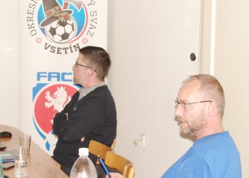 Foto č. 2 - Vzdělávací seminář rozhodčích OFS Vsetín