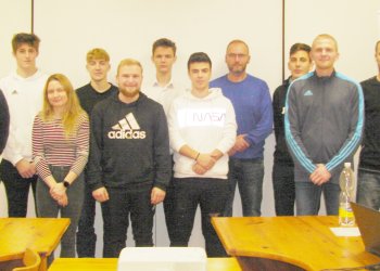 Foto č. 1 - Vzdělávací seminář rozhodčích OFS Vsetín