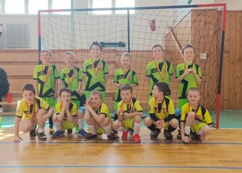 Foto č. 2 - Vsetínská mládež 14. března - 21. března a nová klubová hymna