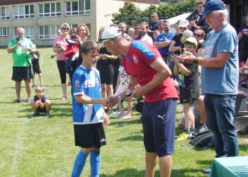 Foto č. 5 - Okresním přeborníkem OFS Vsetín starších přípravek (U-11) se stal celek z Prostřední Bečvy