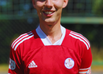 Foto č. 1 - Valašské Meziříčí představuje letní posilu do obranných řad - Josef Bystřičan