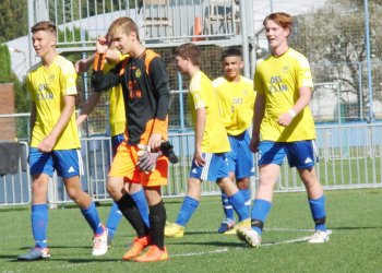 Foto č. 3 - Výborné druhé místo okresní U 17 na turnaji ve Zlíně