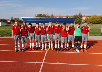 Foto č. 2 - Mládež Valašského Meziříčí - 17. října