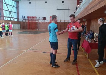 Foto č. 3 - Starší žáci Kelče ovládli halový turnaj Pustkovec 2024