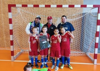 Foto č. 3 - Áčko Valmezu mělo nucené volno, mládež nezahálela