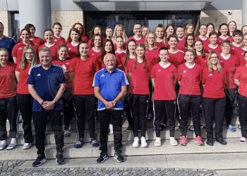 Foto č. 2 - Michaela Mikuláštíková se zúčastnila celorepublikového semináře rozhodčích