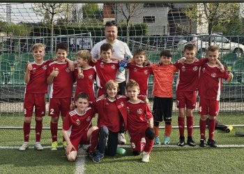 Foto č. 4 - Uplynulý týden meziříčské mládeže - 10. dubna. U11 proti výběru OFS Vsetín. U10 v Polsku