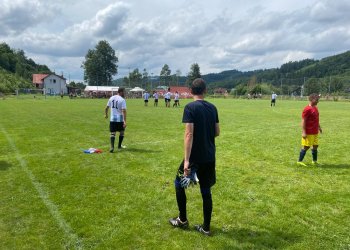 Foto č. 5 - Staří páni Hovězí vyhráli tradiční turnaj v Huslenkách