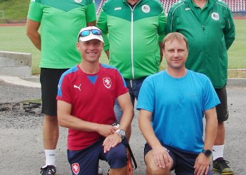 Foto č. 4 - Nadšenci pro mládežnický fotbal