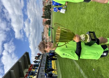 Foto č. 2 - Dominance U-13 a bojovný výkon U-12: Vsetínský výběr zazářil v Dolním Němčí