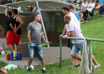 Foto č. 1 - Ze zlatého archívu valašského fotbalu - Osobnost valašské kopané Jaroslav Marák hraje poslední sezonu