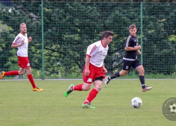 Foto č. 1 - Valašskomeziříčská liga zná své vylosování a obsazení rozhodčích na první tři kola. Začíná se v úterý 26. května a Valašský fotbal je hlavním mediálním partnerem!