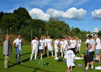 Foto č. 51 - Kateřinice - Lhota u Vsetína a oslavy prvního místa v 1. B třídě