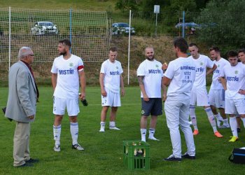 Foto č. 57 - Kateřinice - Lhota u Vsetína a oslavy prvního místa v 1. B třídě