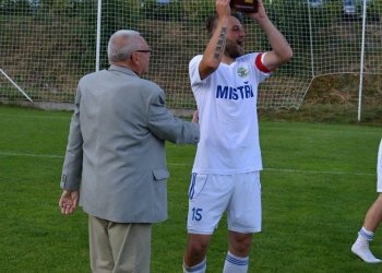 Foto č. 60 - Kateřinice - Lhota u Vsetína a oslavy prvního místa v 1. B třídě
