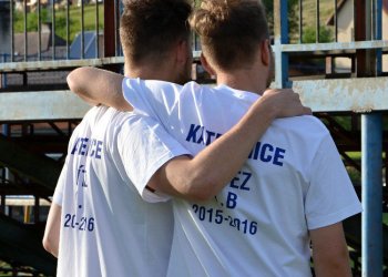 Foto č. 104 - Kateřinice - Lhota u Vsetína a oslavy prvního místa v 1. B třídě